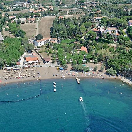 Апартаменты Le Maree Azzurra Порт-Аццурро Экстерьер фото